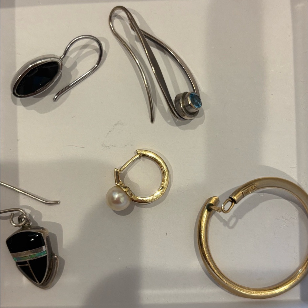 Lot of High-End Single Earrings – 14K Gold, Pearl & Sterling Silver Gemstones